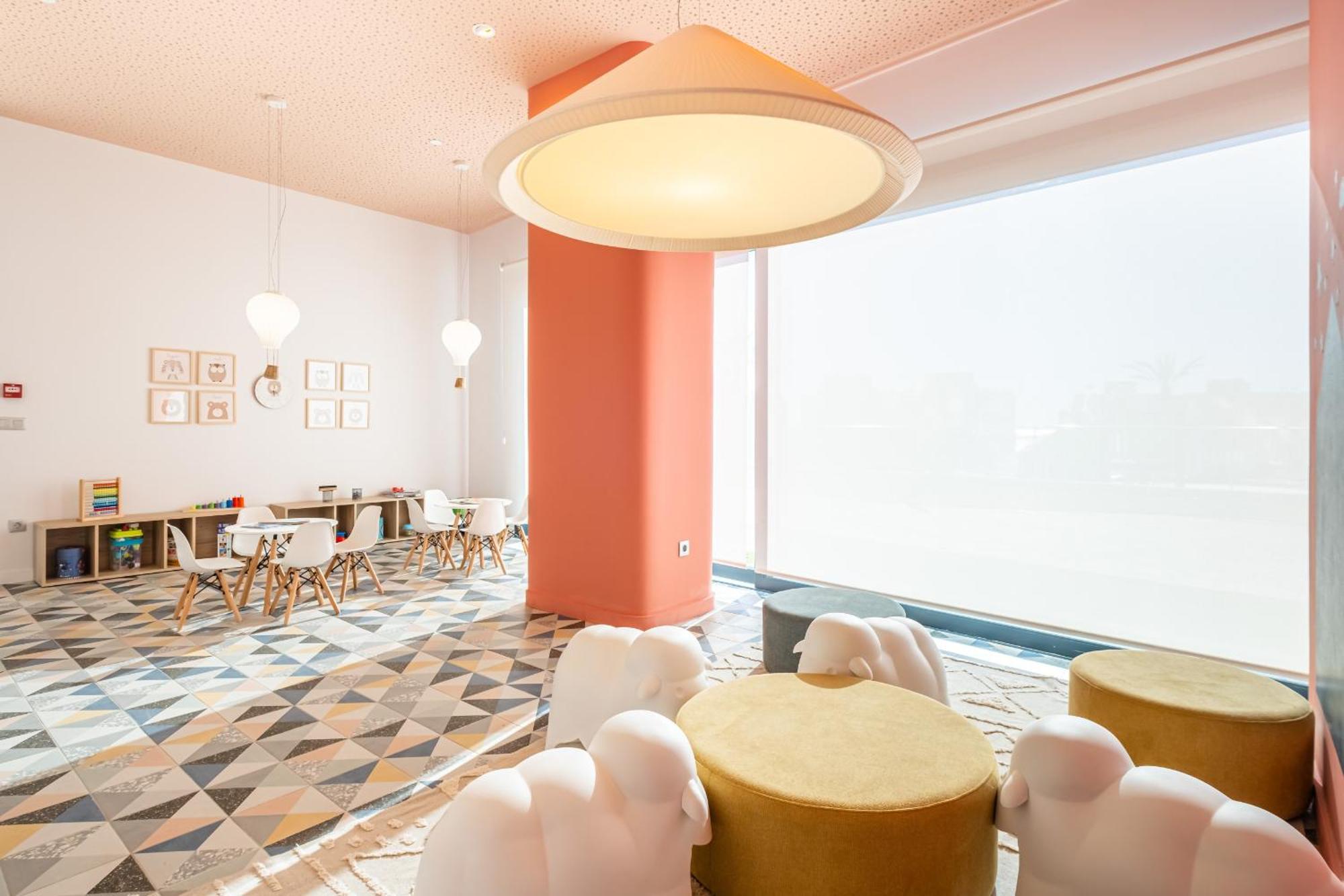 בנידורם Sunset Cliffs Deluxe Apartment 6133 Poniente Beach מראה חיצוני תמונה