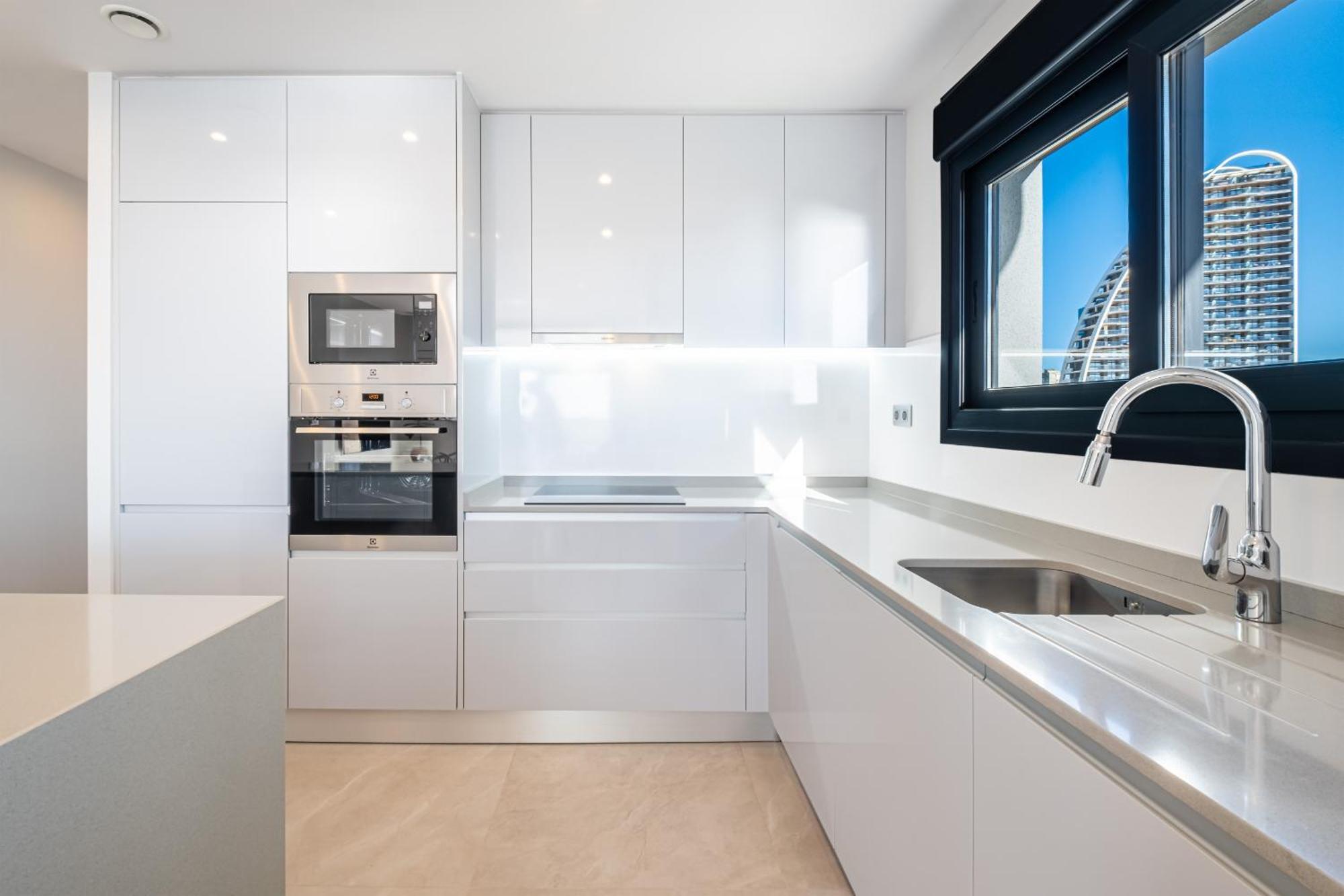 בנידורם Sunset Cliffs Deluxe Apartment 6133 Poniente Beach מראה חיצוני תמונה