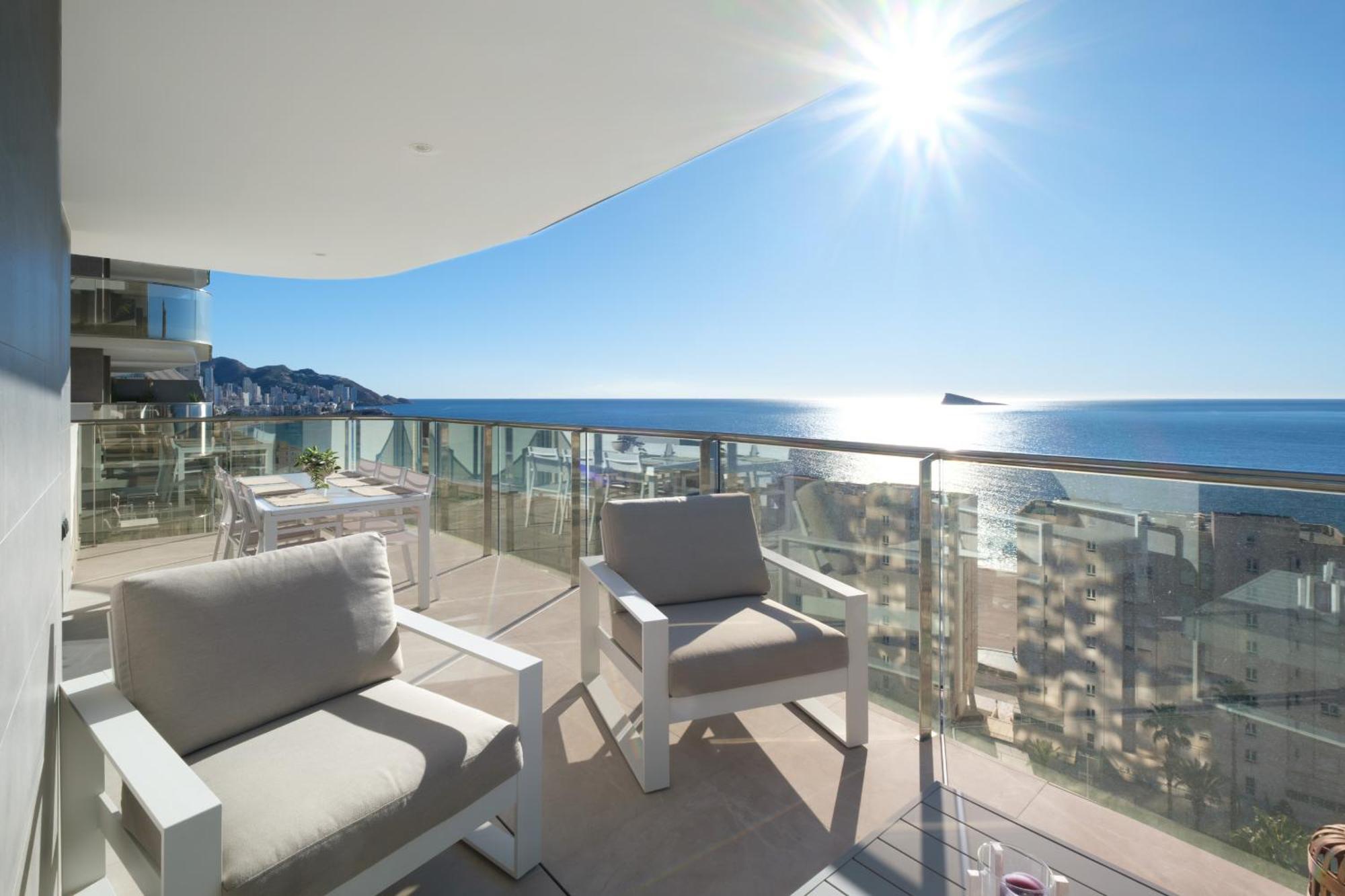 בנידורם Sunset Cliffs Deluxe Apartment 6133 Poniente Beach מראה חיצוני תמונה