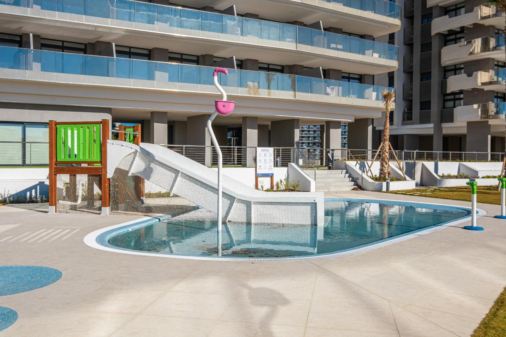 בנידורם Sunset Cliffs Deluxe Apartment 6133 Poniente Beach מראה חיצוני תמונה