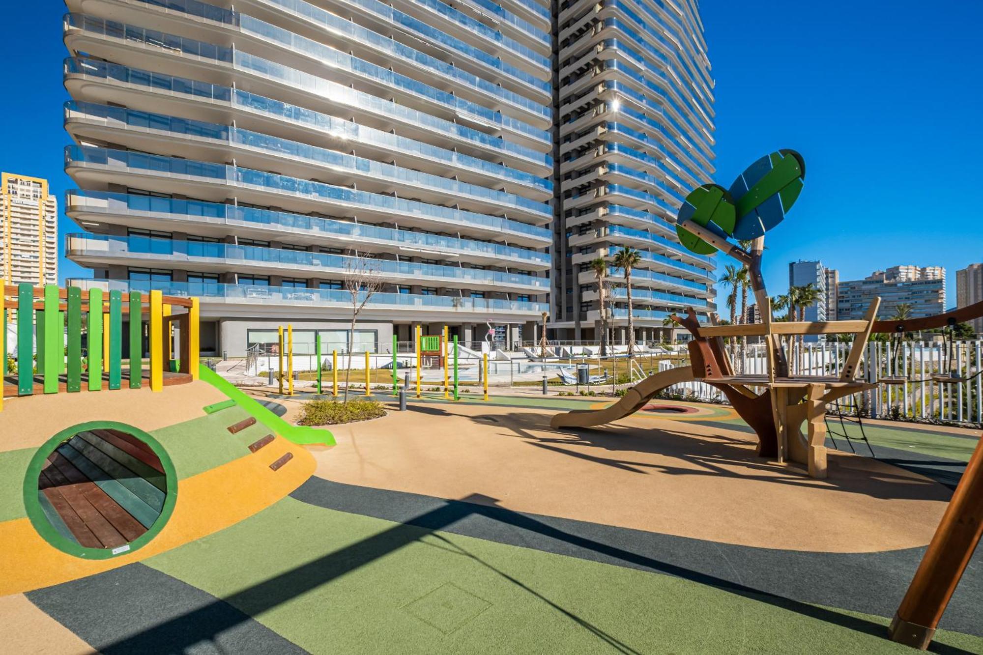 בנידורם Sunset Cliffs Deluxe Apartment 6133 Poniente Beach מראה חיצוני תמונה