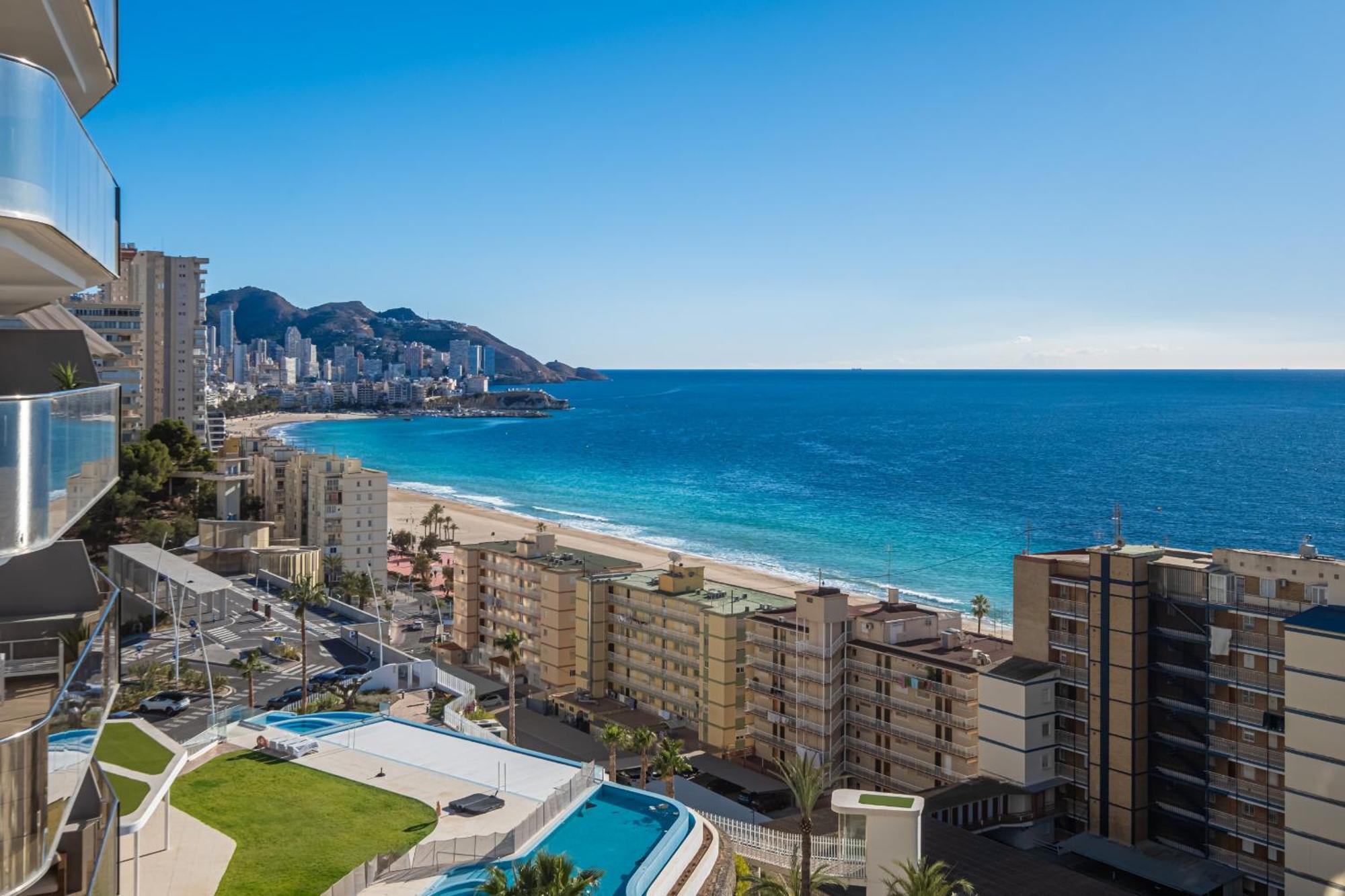 בנידורם Sunset Cliffs Deluxe Apartment 6133 Poniente Beach מראה חיצוני תמונה
