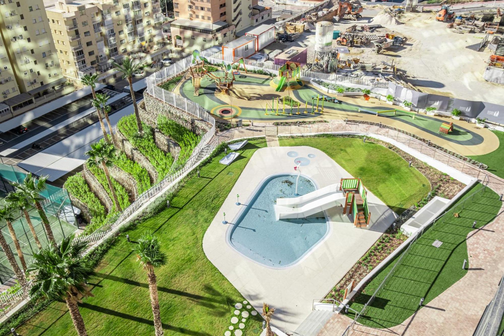 בנידורם Sunset Cliffs Deluxe Apartment 6133 Poniente Beach מראה חיצוני תמונה